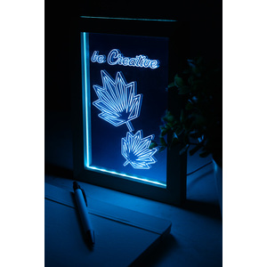 Fotografie k reklamnímu předmětu „Woodiframe LED světelná trofej“