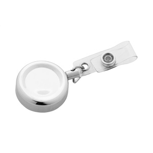 Fotografie k reklamnímu předmětu „Backstage držák na ski pass“