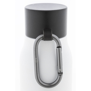 Fotografie k reklamnímu předmětu „Baruntse RSS izolovaná láhev“