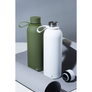 Fotografie k reklamnímu předmětu „Khumbu RSS izolovaná láhev“