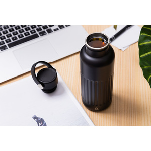 Fotografie k reklamnímu předmětu „Streaky Go izolovaná láhev“