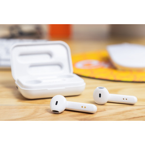 Fotografie k reklamnímu předmětu „Rebeat bezdrátová sluchátka RABS“