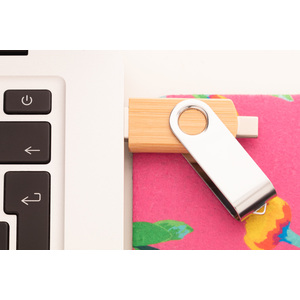 Fotografie k reklamnímu předmětu „OTG USB flash disk“