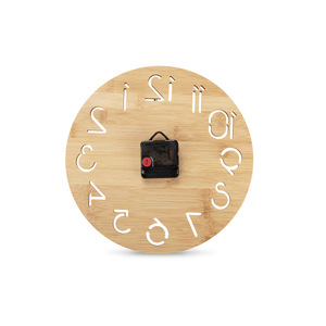 Fotografie k reklamnímu předmětu „Nástěnné hodiny TOKKI“