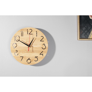 Fotografie k reklamnímu předmětu „Nástěnné hodiny TOKKI“