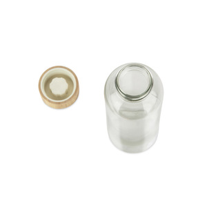 Fotografie k reklamnímu předmětu „Recyklovaná skleněná láhev VOSA 500 ml“