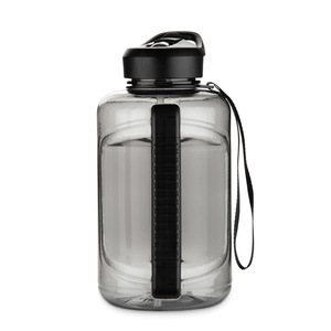 Fotografie k reklamnímu předmětu „Bidon s rukojetí HARDI 1600 ml“