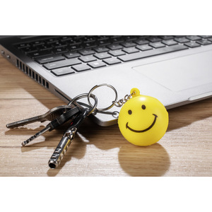 Fotografie k reklamnímu předmětu „Antistresový kroužek na klíče SMILE“