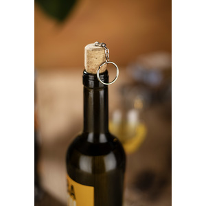 Fotografie k reklamnímu předmětu „Přívěsek WINE“