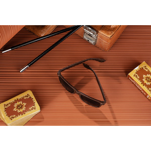 Fotografie k reklamnímu předmětu „Sluneční brýle NUX“