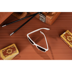 Fotografie k reklamnímu předmětu „Sluneční brýle STRAMI“