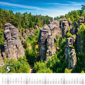 Fotografie k reklamnímu předmětu „Kalendář Křížem krážem Českou republikou“