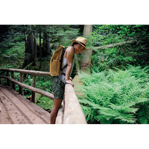 Fotografie k reklamnímu předmětu „Papírový slaměný klobouk BOOWIE“