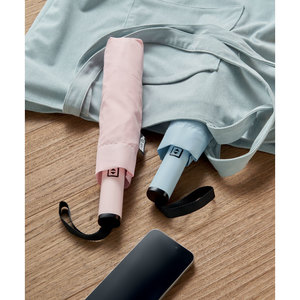 Fotografie k reklamnímu předmětu „23'' skládací deštník AGUMBE“