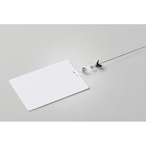 Fotografie k reklamnímu předmětu „Visačka na šňůrku 80x120 mm BADLARGE“