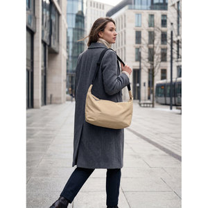 Fotografie k reklamnímu předmětu „Nylonová crossbody taška SLING“