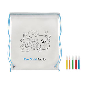 Fotografie k reklamnímu předmětu „Stahovací batoh s vybarvovači CARRYDRAW“