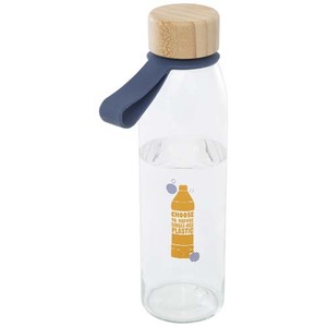 Fotografie k reklamnímu předmětu „Skleněná láhev na vodu Porto s objemem 500 ml, silikonovou rukojetí a bambusovým víčkem“