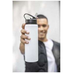 Fotografie k reklamnímu předmětu „800ml jednostěnná láhev na vodu Fitz z recyklované nerezové oceli s certifikací RCS“