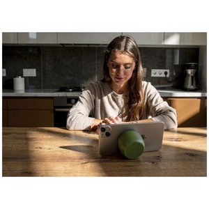Fotografie k reklamnímu předmětu „Bezdrátový magnetický vodotěsný reproduktor Boompods Zero-Snap 5 W“