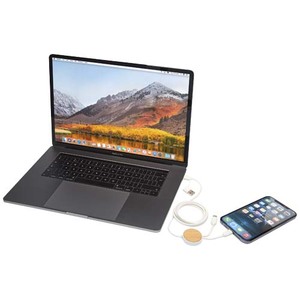 Fotografie k reklamnímu předmětu „Datový synchronizační a rychlonabíjecí 27W kabel 5 v 1 z recyklovaného plastu o délce 150 cm s bambusovými detaily Chechia“