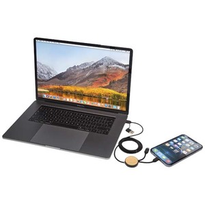 Fotografie k reklamnímu předmětu „Datový synchronizační a rychlonabíjecí 27W kabel 5 v 1 z recyklovaného plastu o délce 150 cm s bambusovými detaily Chechia“