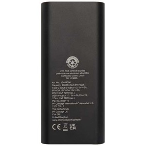 Fotografie k reklamnímu předmětu „Acamar powerbanka na notebook z recyklovaného hliníku s kapacitou 20 000 mAh a výkonem 70 W“