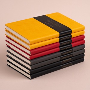 Fotografie k reklamnímu předmětu „NOTIQUE Notes Červený, tečkovaný, 13 x 21 cm“