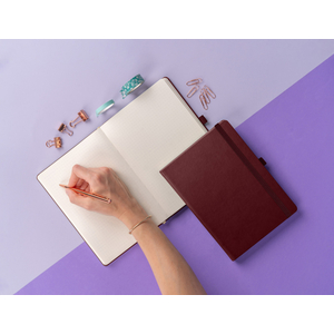 Fotografie k reklamnímu předmětu „NOTIQUE Notes Aprint Neo, vínový, tečkovaný, 15 x 21 cm“