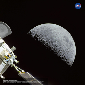 Fotografie k reklamnímu předmětu „NOTIQUE Poznámkový kalendář NASA 2026, 30 x 30 cm“