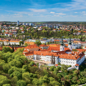 Fotografie k reklamnímu předmětu „NOTIQUE Poznámkový kalendář Praha 2027, 30 x 30 cm“