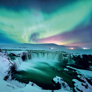 Fotografie k reklamnímu předmětu „NOTIQUE Grid calendar Aurora Borealis 2027, 30 x 30 cm“