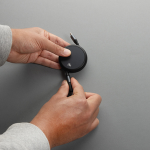 Fotografie k reklamnímu předmětu „Recyklovaný hliníkový zatahovací 2v1 kabel 240W Terra z RCS“