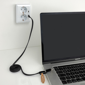 Fotografie k reklamnímu předmětu „Ultra tenký magnetický nabíjecí kabel 60W 2 v 1“