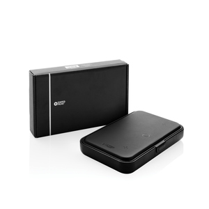 Fotografie k reklamnímu předmětu „Cestovní pouzdro s nabíječkou 3v1 Swiss Peak z RCS plastu“