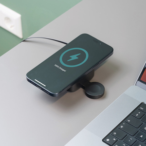 Fotografie k reklamnímu předmětu „Magnetická bezdrát. nabíječka 2v1 15W Urban Vitamin Goleta“