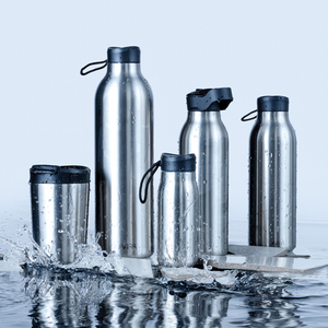 Fotografie k reklamnímu předmětu „Flip-top lahev na vodu Avira Ara 500ml z RCS recykl. oceli“