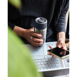 Fotografie k reklamnímu předmětu „Cestovní nerezový termo hrnek 340ml Black+Blum“