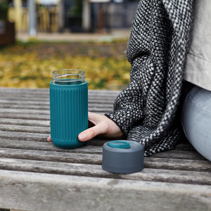 Fotografie k reklamnímu předmětu „Cestovní skleněný hrnek 340 ml Black+Blum“