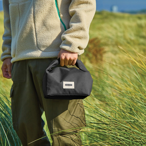 Fotografie k reklamnímu předmětu „Izolovaná/chladící taška na oběd 6,7l Black+Blum“