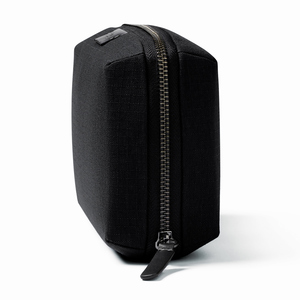 Fotografie k reklamnímu předmětu „Bellroy Tech Kit“
