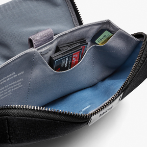 Fotografie k reklamnímu předmětu „Bellroy Tech Kit“