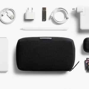 Fotografie k reklamnímu předmětu „Bellroy Tech Kit“