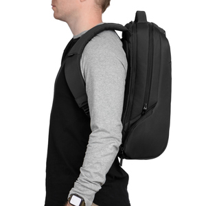 Fotografie k reklamnímu předmětu „Batoh Incase ICON Slim Pack“
