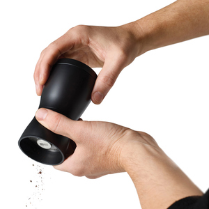 Fotografie k reklamnímu předmětu „AdHoc Twin Salt and pepper mill set“