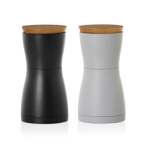 Fotografie k reklamnímu předmětu „AdHoc Twin Salt and pepper mill set“