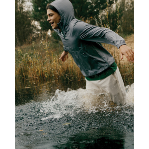 Fotografie k reklamnímu předmětu „Lehká bunda Iqoniq Logan z recykl. polyesteru“