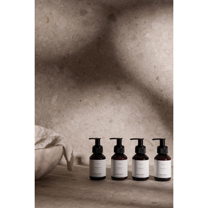 Fotografie k reklamnímu předmětu „Dárková sada péče o tělo a ruce VINGA x TGL“